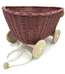 Proutěný vozík na tahání za šňůrku - malinová