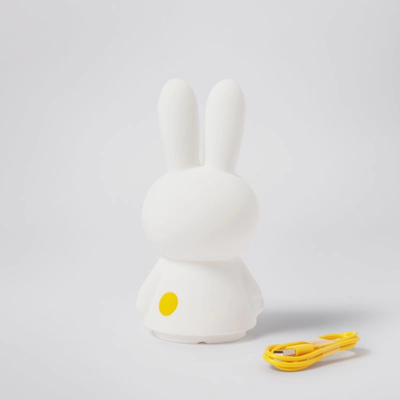 Miffy žiari - lampička Mr. Maria