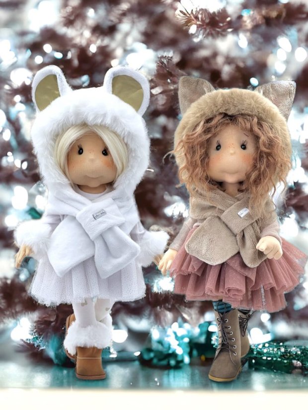 Bábika Naomi 40 cm - Varianty bábik: Varianta 2