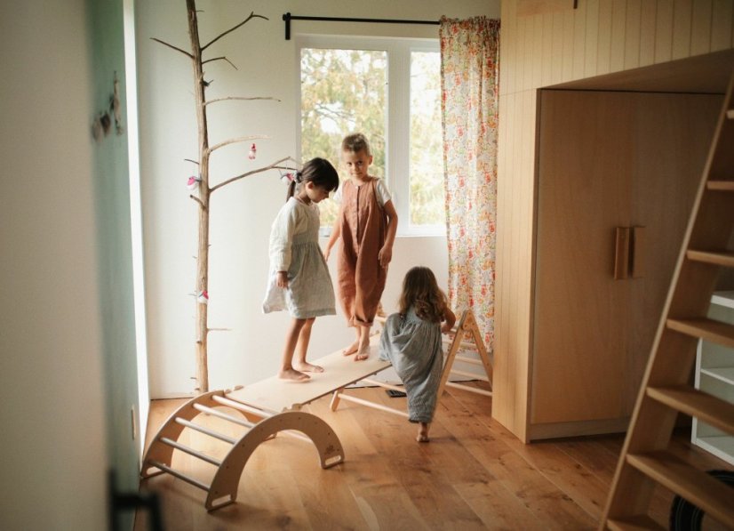 Montessori Pikler šplhacia doska a šmykľavka