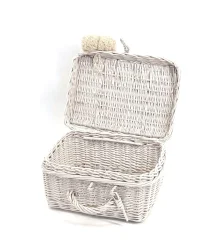 Prútený kufrík - biela