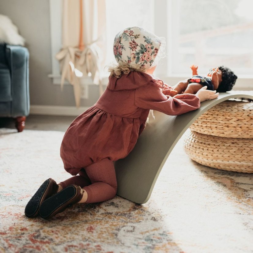 Drevená balančná doska kinderboard zelená