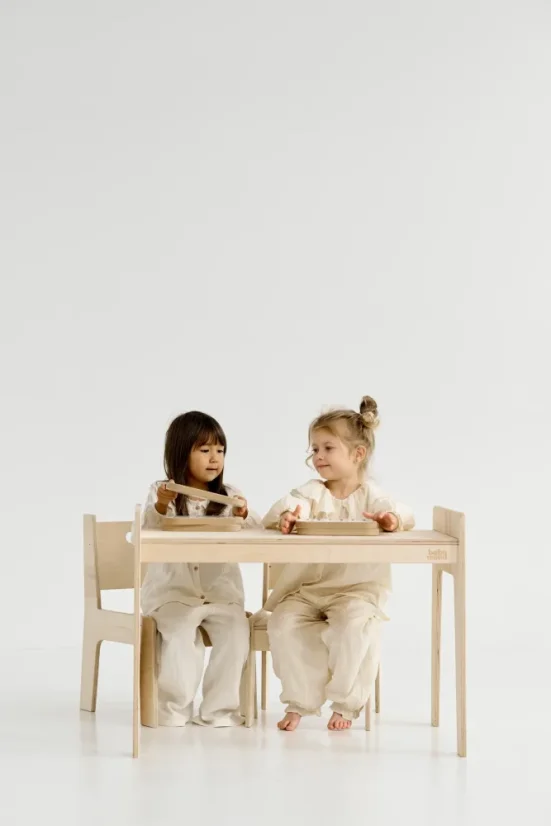 Montessori nábytková zostava pre väčšie deti - natural