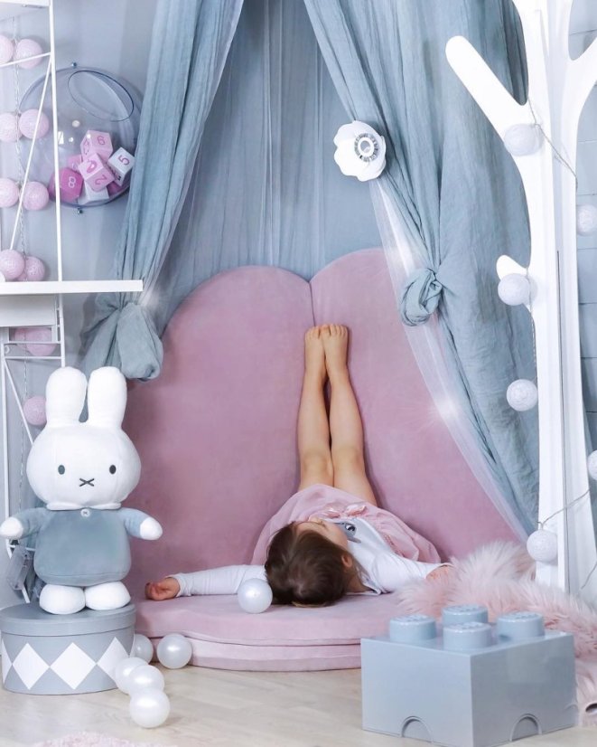 Dětská variabilní podložka na hraní flower fialová 160 cm
