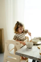 Montessori učiaca detská veža strednej natural