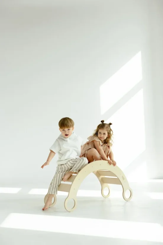 Montessori drevená hojdačka prírodná M - Farba: Šedá