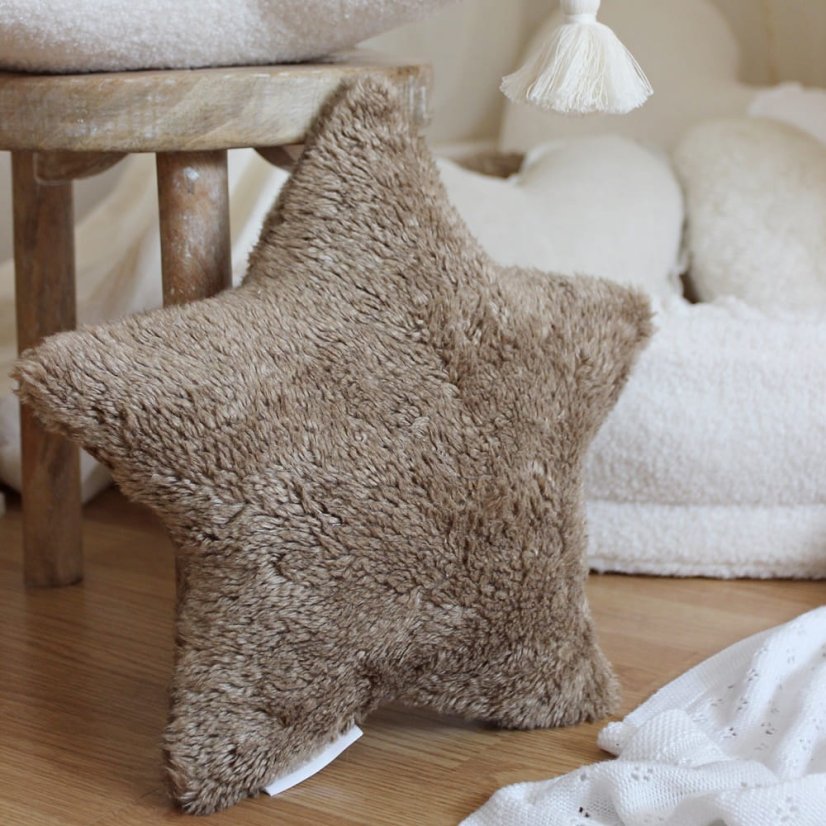 Mini Boho polštář hvězda čokoládový 38 cm