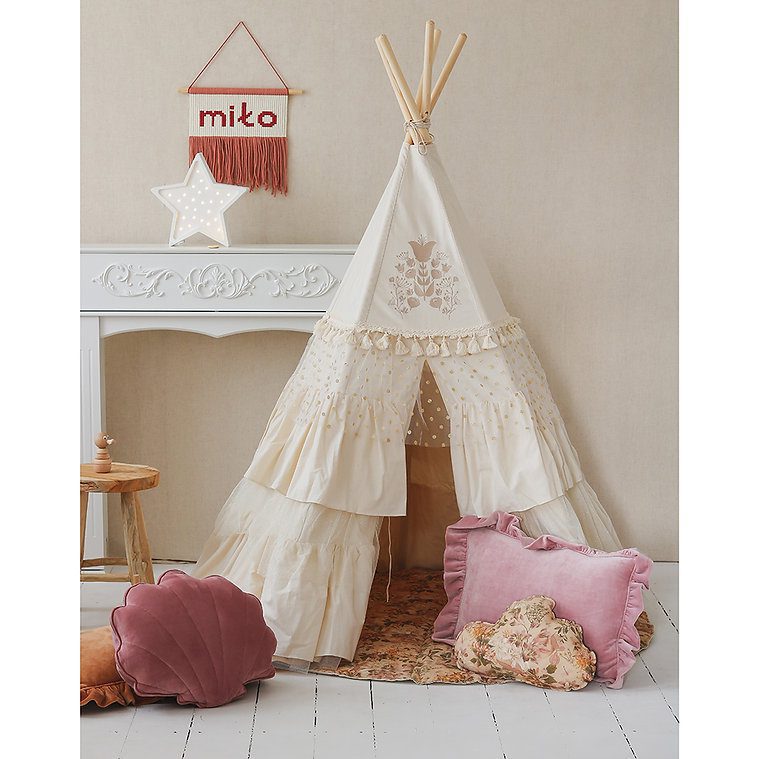 Boho stan teepee s volánky a výšivkou béžový