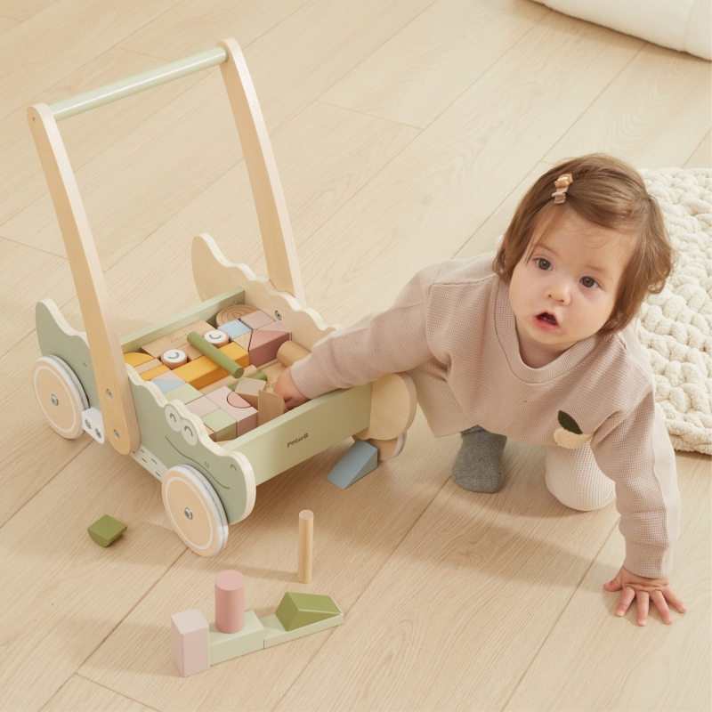 Drevený blokový vozík – krokodíl | Chodítko s kockami pre deti