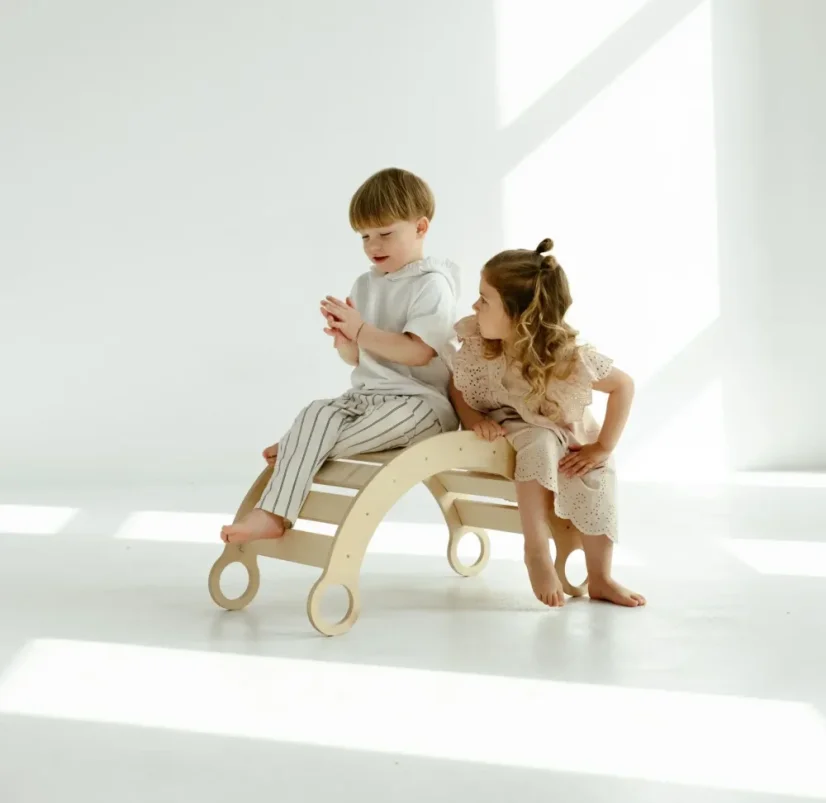 Montessori drevená hojdačka prírodná S - Farba: Biela