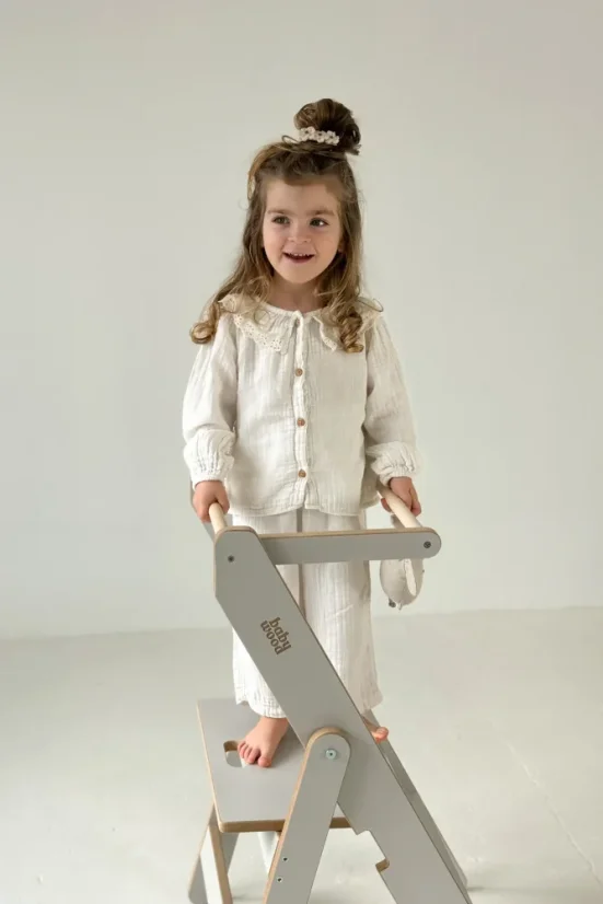 Učiaca montessori detská veža skladacia šedá