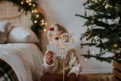 Montessori dřevěná proplétací hračka - sob