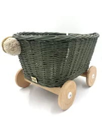 Prútený vozík na ťahanie za šnúrku - zelená