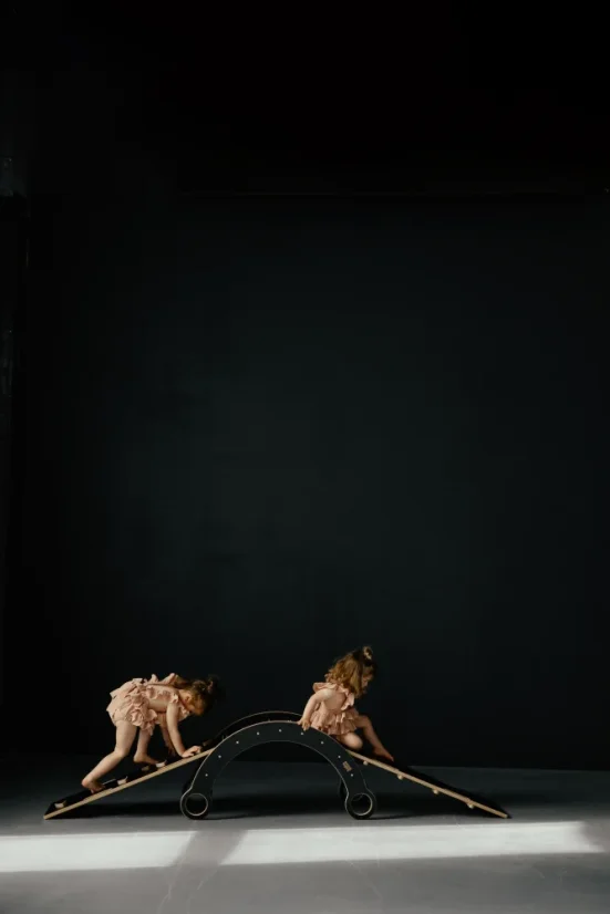 Lezecká súprava 3v1 stredná – hojdačka, šmykľavka a lezecká stena - Farba: Šedá