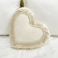 Vankúš srdca Boho vanilka 44cm