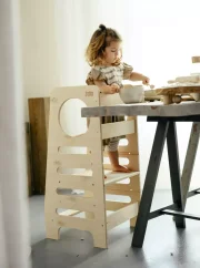 Montessori učiaca detská veža stredná natural