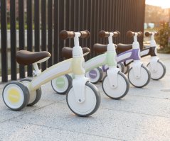 Odrážadlo Milly Mally Qplay Sweetie krémová