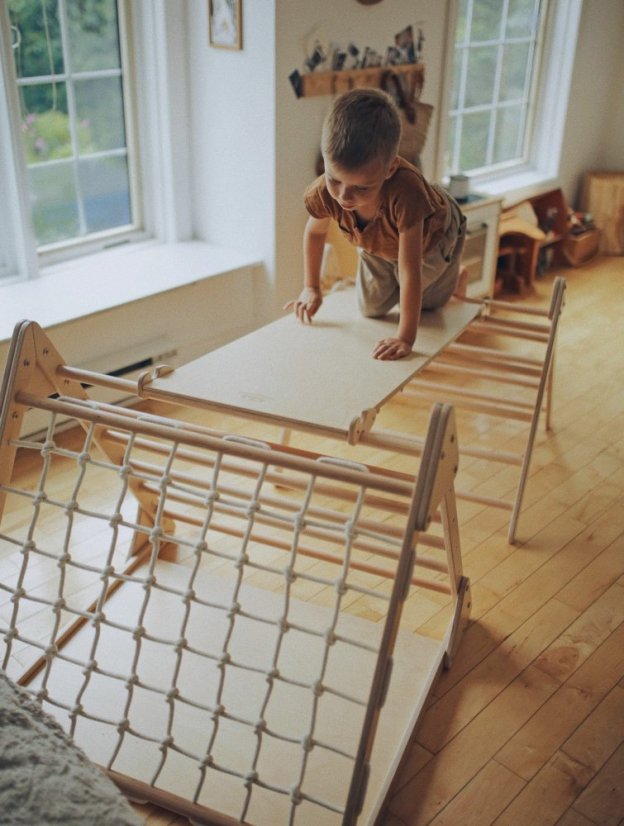Montessori Pikler šplhacia doska a šmykľavka
