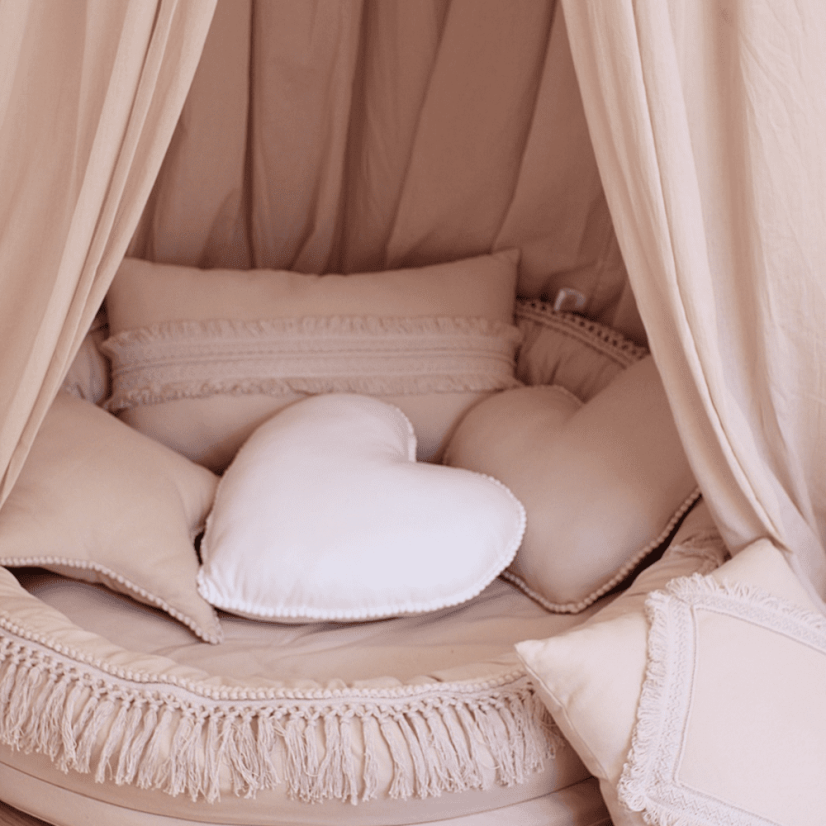 Boho polštář srdce s bublinkami pudrově růžová 44 cm
