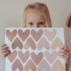 Samolepka do dětského pokoje sada srdce cappuccino růžová 6,5 cm