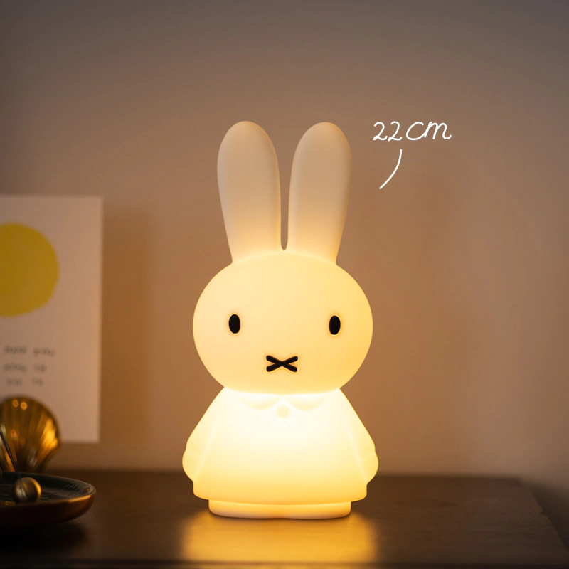 Miffy žiari - lampička Mr. Maria