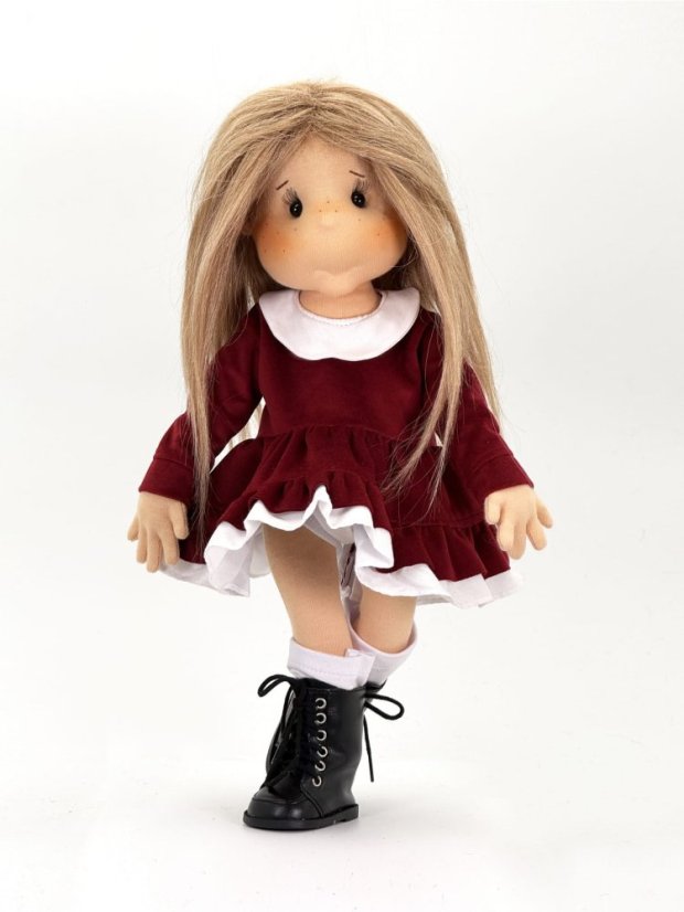 Bordové sametové šaty pro panenku – elegantní outfit s bílým límcem