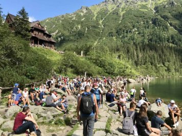 Za dobrodružstvom kúsok za hranicou