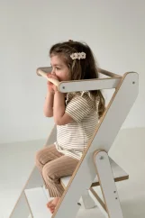 Učíci montessori dětská věž skládací bílá