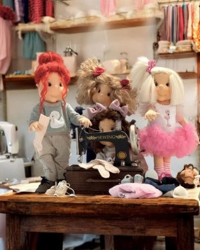 Bábika, ktorá má dušu. Ručne vyrobená s láskou Bábika, ktorá má dušu. Ručne vyrobená s láskou