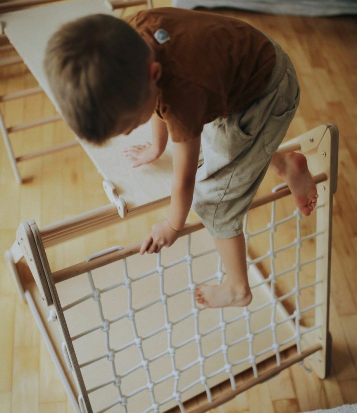 Montessori Piklerový trojitý veľký lezecký trojuholník