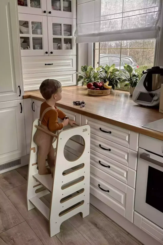 Montessori učiaca detská veža stredná biela
