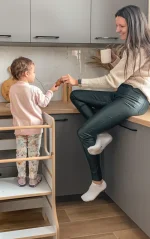 Učiaca veža Montessori pre súrodencov šedá