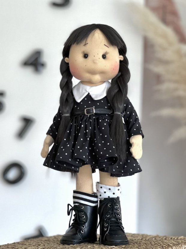 Bábika Polnoc  40 cm