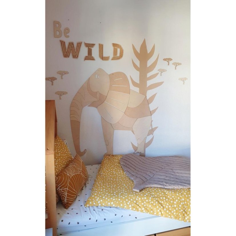 Drevená nástenná dekorácia Slon – safari v detskej izby