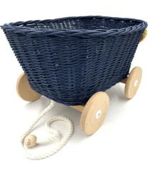 Prútený vozík na ťahanie za šnúrku - tmavo modrá