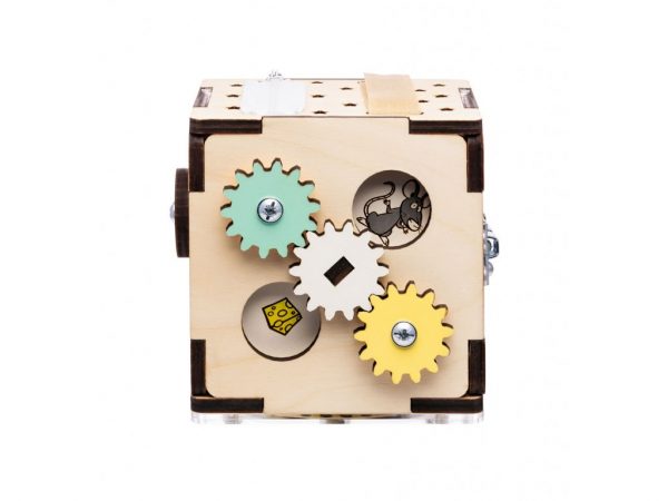 Montessori kocka Activity Board