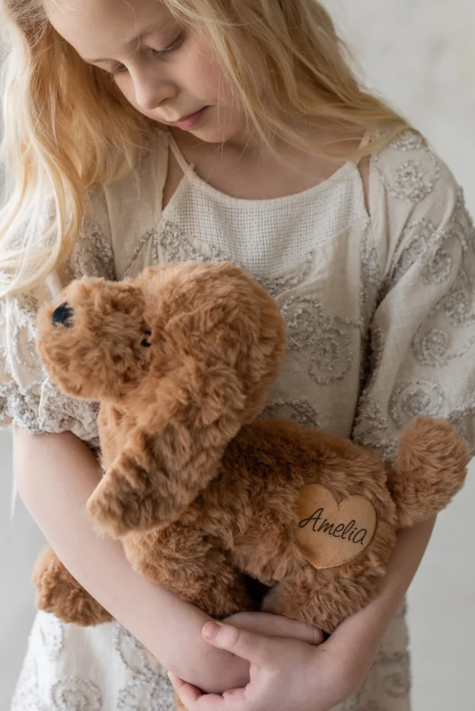 Metoo Plyšový psík s menom 35 cm hnedá – personalizovaný mojkáč pre deti
